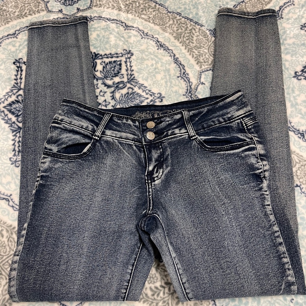 Live Jeans